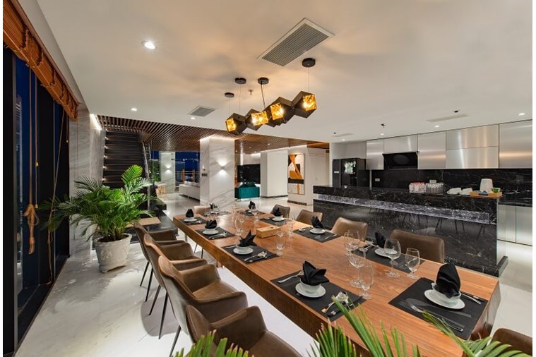 Sky Villa